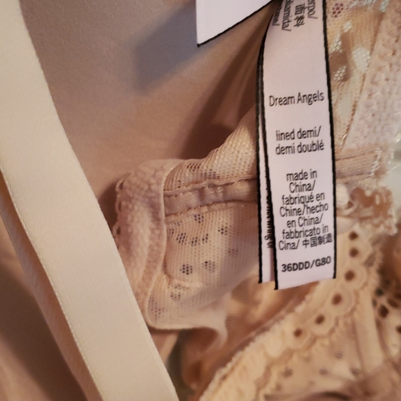 Victoria Secret Dream Angels Bra - Picture 4 of 4